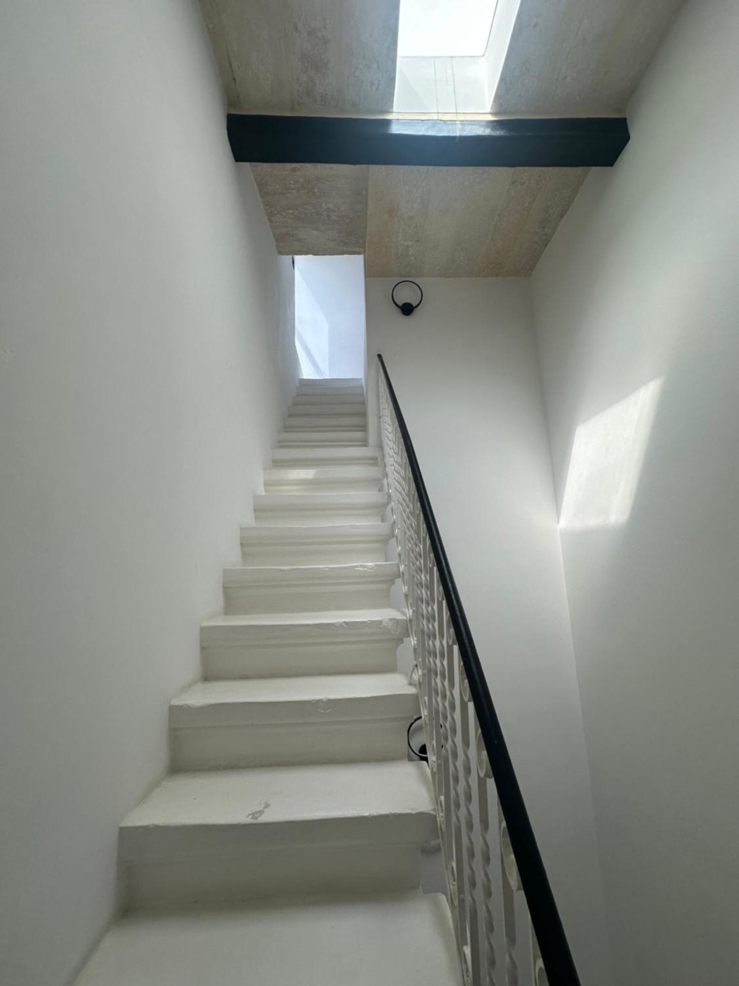 Ivy - Modern Townhouse Paola